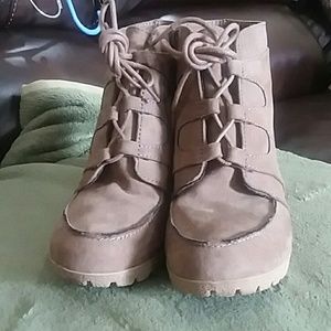 Maurices booties